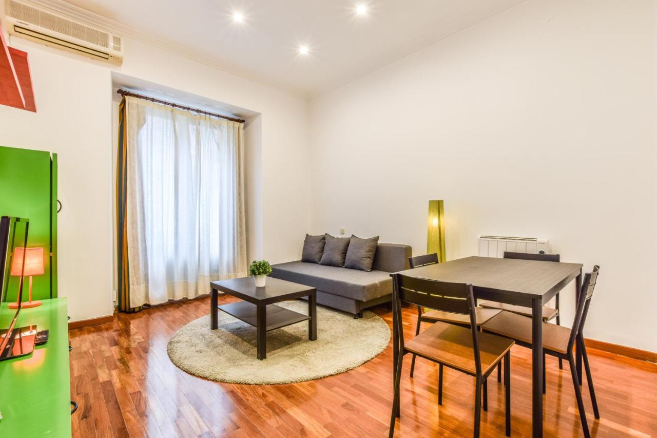 Apartamento Puente De Segovia Madri Exterior foto
